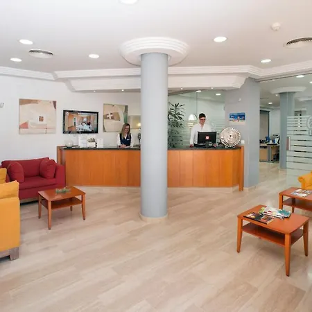 Apartamento Leo Canela *